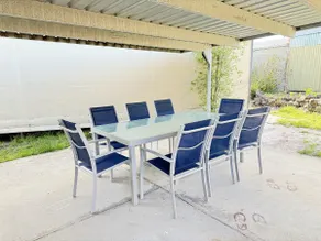 8 Bedroom Retreat - 2 Full Houses on Property - Image 3