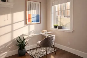 Sunny patio | Steps to transit | free parking - Image 5
