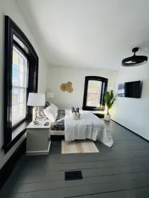 Charming Farmhouse Meets Modern Living - Image 2