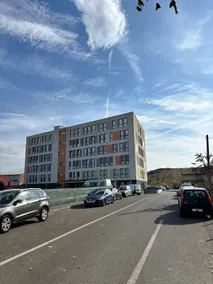 Tamy Airport Apartment - Parking, Kingsize Bed - Image 5
