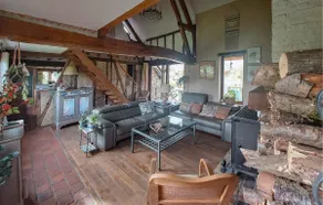 Charming farmhouse in the countryside - Image 5