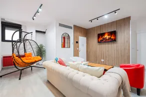Ciudad Lineal Modern Apartment - 3 Bdrms-2 bath - Image 3