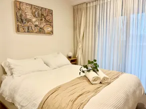 Modern 1 bedroom unit in Dickson - Image 4