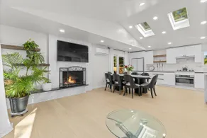 Hill Residence - Entire Unit - Image 4