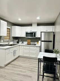 New and modern studio in a new neighborhood - Image 4