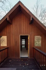 Sanctuary Co Private Forest Chalet Near Town - Image 3
