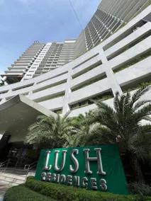 Luxe Hotel-Style Suite Stay at Ayala Ave - Image 5