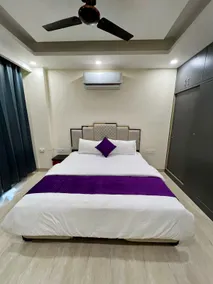 Luxury 3-BHK|Sec 57| Artemis Hospital|Golf Course - Image 3