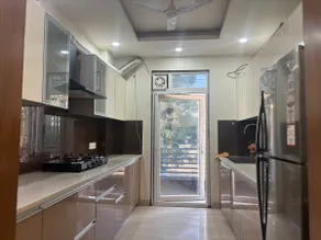 Luxury 3-BHK|Sec 57| Artemis Hospital|Golf Course - Image 5