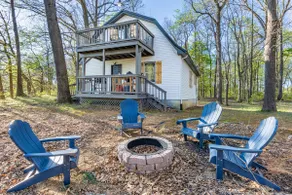 Cozy cottage in the woods next to Lake Cumberland - Image 2