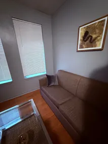 Yale Area,Clean,Nurse friendly, 3BR Unıt | Apt#2 - Image 2