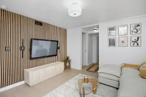 Designer 2 Bedroom Apt near Emory - Image 3