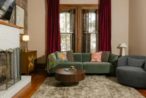 Boutique 1868 Victorian, Gateway to Mohican - Image 2