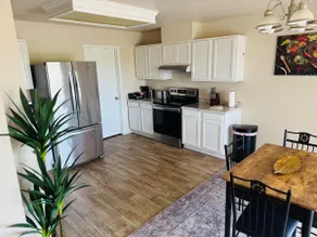 Sarah's Airbnb - Image 4