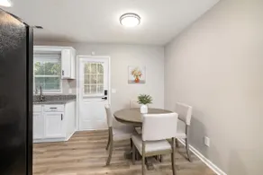 Quiet 2BR Near Shaw AFB - Image 3