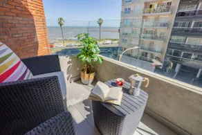Ocean View | Rambla Pta Carretas | Balcony | Wifi - Image 4