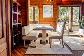 Beautiful Redwood Cabin, 2 Masters, Hot Tub - Image 2