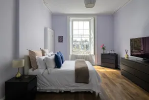 Central New Town Apartment - Image 3
