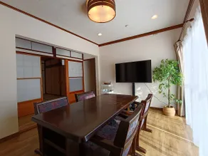 Close to Atta Shrine/Convenient to the airport and attractions/Accommodates 10 people/Spacious whole house rental/Free 1 parking - Image 2