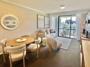 Luxury Riverview apartment in Kangaroo Point - Image 2