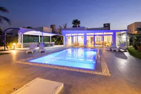 Pool villa with sea view near Alagadi Beach - Image 2