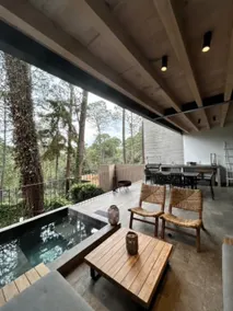 Luxury and comfort in the middle of the forest with a Jacuzzi - Image 2