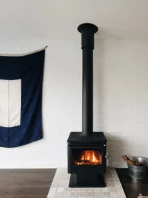 Skippers Hideaway – Coastal Stay Near Beach & Lake - Image 4