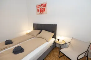 Stylish Old Town Apartment with Infrared Sauna - Image 3