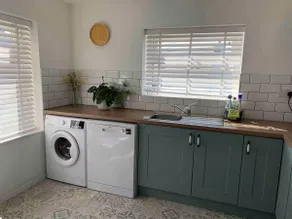 Penhriw 2 Double Bed Apartment Nebo Dogs Welcome - Image 5