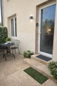 Modern accommodation - 8 people - Image 3