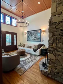 New! Chapel Hill Cottage-Sleeps 6-Fire pit - Image 2