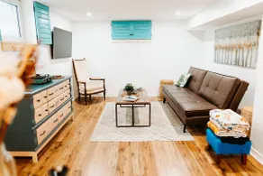 The Bay Crib - Image 3