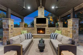 Fall Specials! |Pool|King Bed|Giant games|DT ATX - Image 4