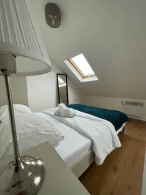 Lovely Studio flat for group of 4 - Image 5