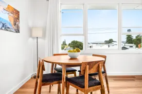 Solara | 3PM Checkout | Steps to Beach & Walks - Image 3