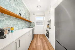Solara | 3PM Checkout | Steps to Beach & Walks - Image 2
