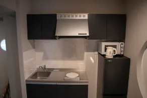 Hideout81's apartment with kitchen and parking, 2-bedroom apartment e - Image 4