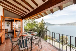 Casa Cuatro Elementos · Luxury Lakefront Villa - Image 4