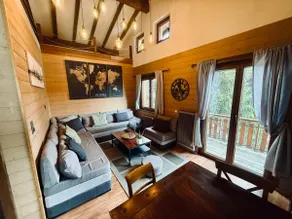 Beautiful chalet, jacuzzi, 8 beds, right in the center - Image 2