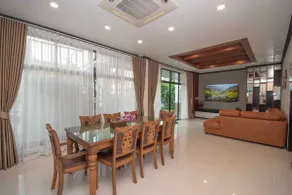 Family Villa with Salt Pool near to Ao Nang Beach - Image 5
