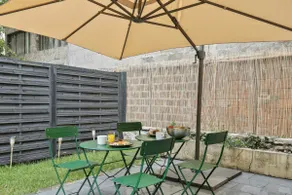 Maisons Alfort 6 Luxurious little house with private garden and Jacuzzi - Image 5