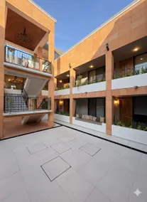 Loft Café · Cultural, central, walkable - Image 3