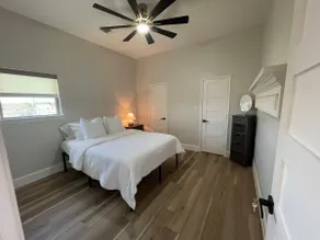 One bedroom guest suite with private entrance - Image 2