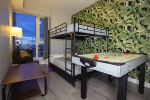 Safari Luxe 3 Bedroom Designer Condo Near Downtown - Image 2