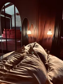 Le Clos des Voluptés – Charming Suite - Image 4