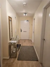 Royal court apartment - Image 4