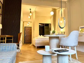 Cosher | Premium Location • Boutique Stay • Design - Image 4