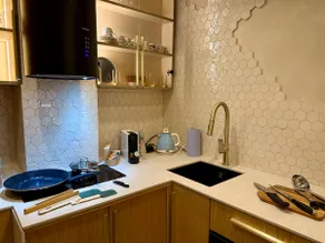 Cosher | Premium Location • Boutique Stay • Design - Image 5
