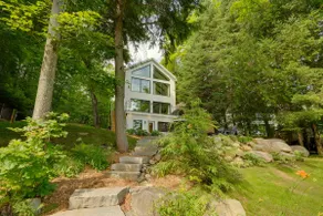 Luxe Lakehouse Retreat with Sauna - Image 5