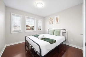 100% Private - 3Br Calm Area - Ample Parking - Image 5